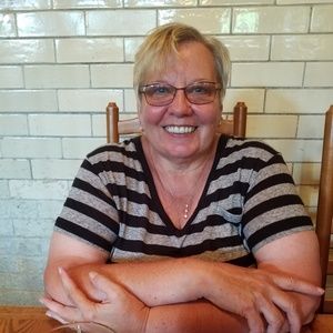 Meet your Posher, Patsy